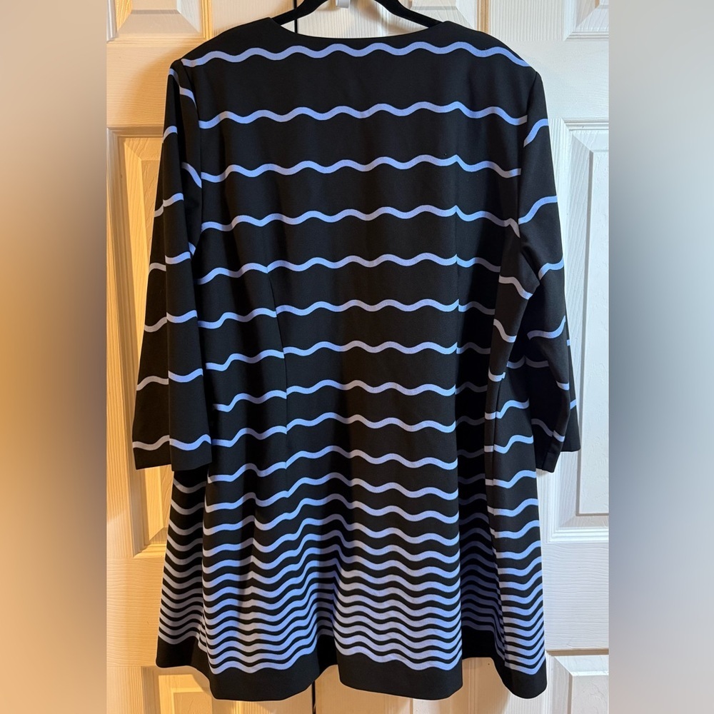 Danny & Nicole Black and Blue Striped Jacket - Picture 7 of 7